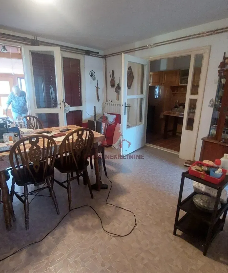 Prodaja, kuća, 118m², Centar, Topola