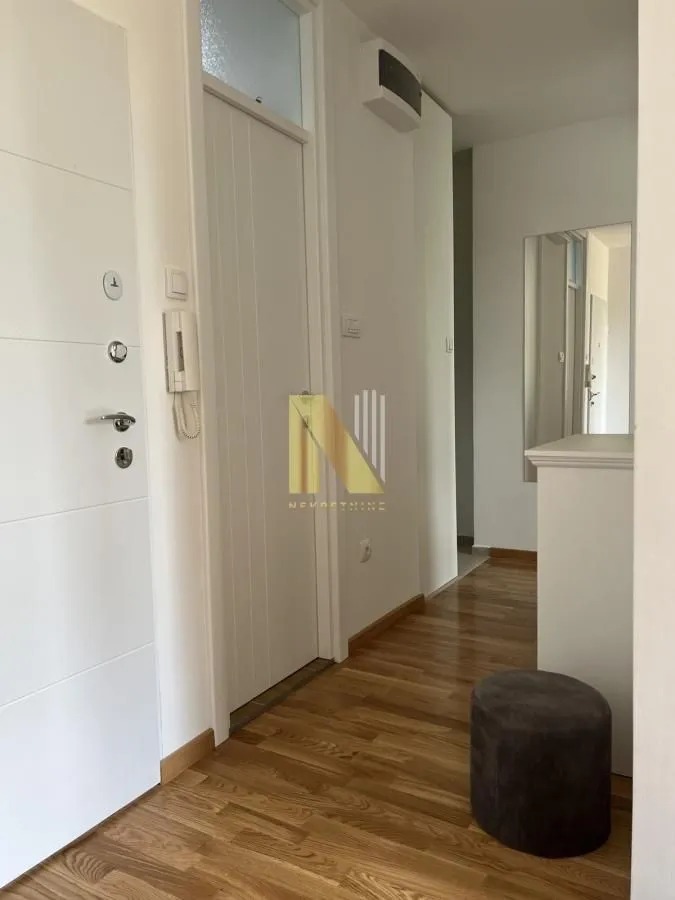 Izdavanje, dvosoban stan, 33m², Liman 2, Novi Sad Sve Podlokacije