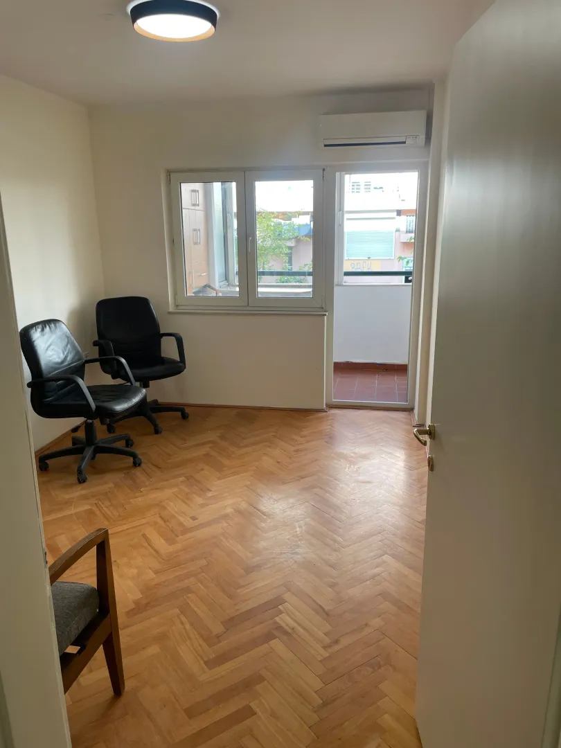 Rent, office space, 45m², Kruševac, Podgorica