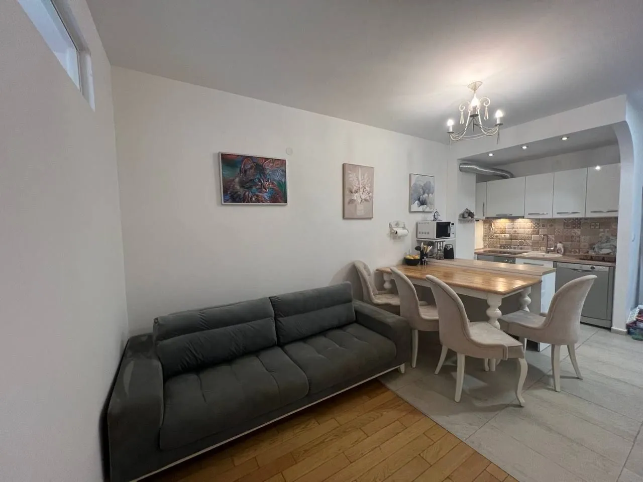 Rent, two bedroom apartment, 67m², Bečići, Budva