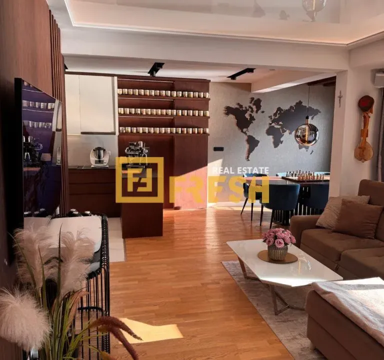 Sale, two bedroom apartment, 85m², Kotor, Crna Gora