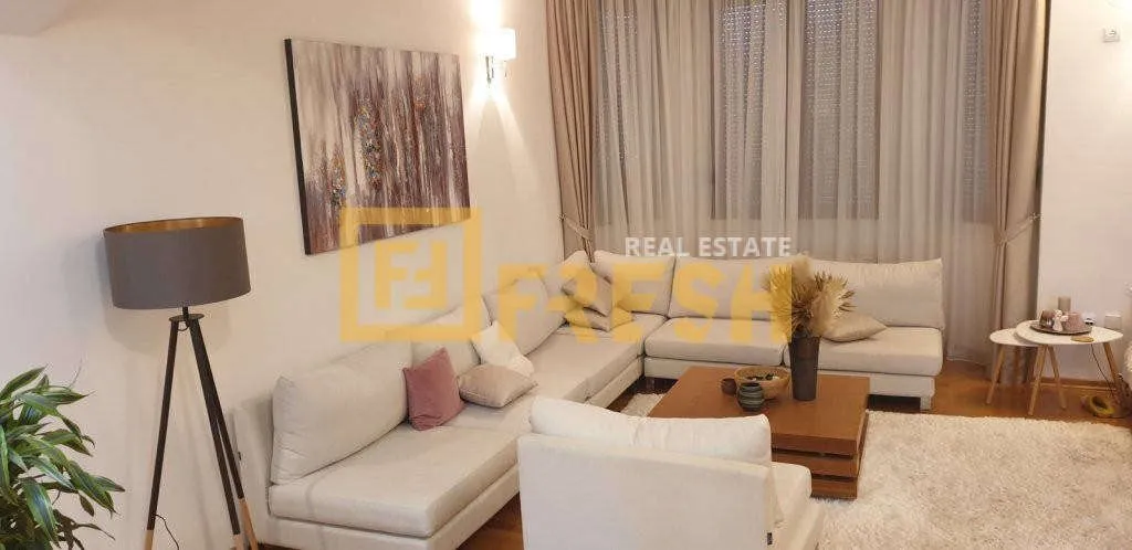Rent, house, 300m², Vranići, Podgorica