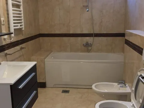 Prodaja, jednosoban stan, 58m², Bečići, Budva - image 4