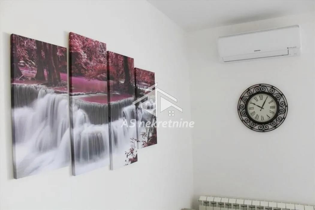 Izdavanje, dvosoban stan, 50m², Lekino Brdo, Voždovac Sve Podlokacije
