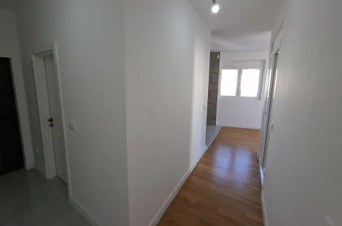 Sale, one bedroom apartment, 42m², Centar, Bar - image 10
