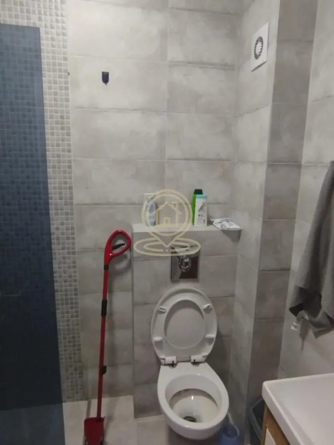 Izdavanje, dvosoban stan, 60m², Savski Venac, Beograd
