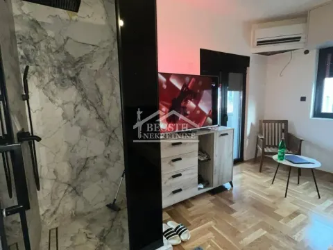 Prodaja, četvorosoban stan, 130m², Centar, Smederevo - image 9