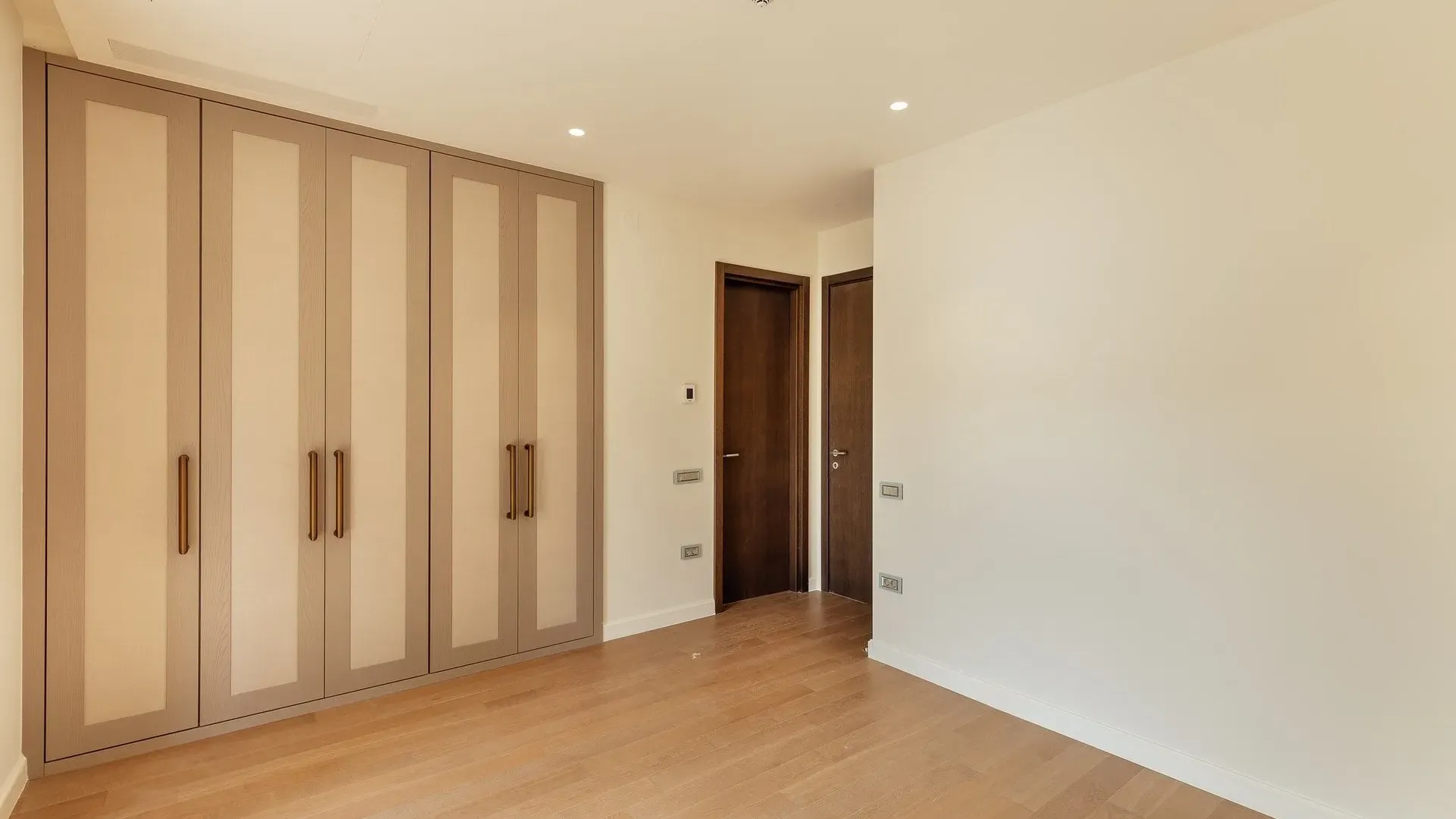 Prodaja, kuća, 325m², Portonovi, Herceg Novi
