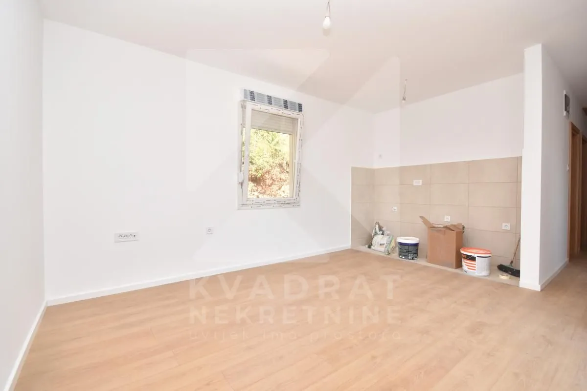 Rent, office space, 52m², Ibričevina, Podgorica