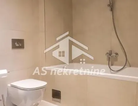 Izdavanje, trosoban stan, 75m², Savski Venac, Beograd - image 19