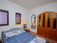 Izdavanje, dvosoban stan, 68m², Zagorič, Podgorica - image 14