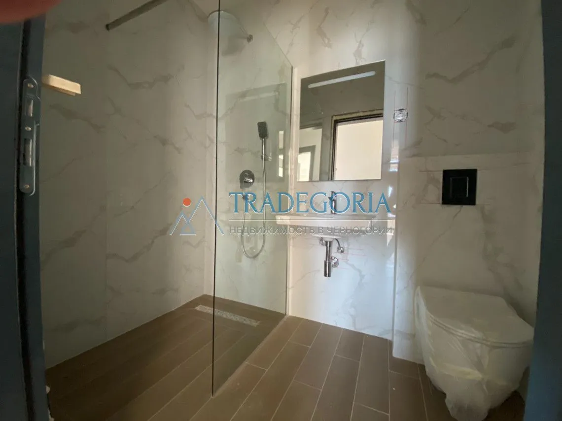 Prodaja, dvosoban stan, 68m², Podgorica, Crna Gora