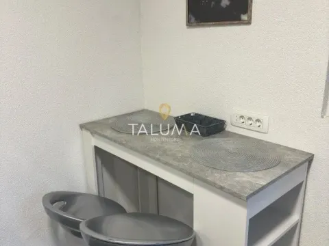 Izdavanje, kuća, 33m², Tološi, Podgorica - image 4