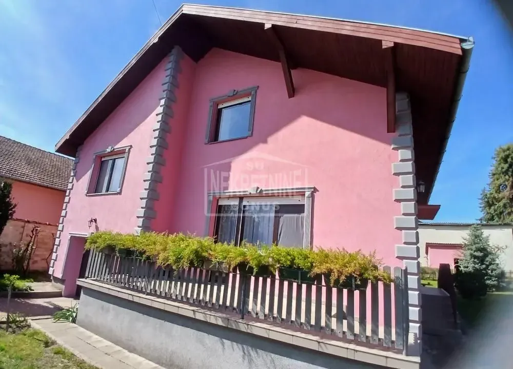 Sale, house, 175m², Veliki Radanovac, Subotica