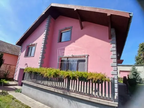 Kuća in Veliki Radanovac