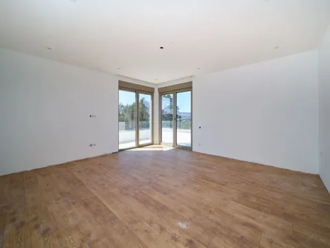 Prodaja, dvosoban stan, 90m², Mrčevac, Tivat - image 5