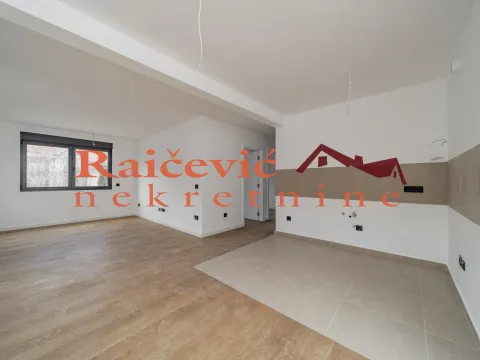 Prodaja, četvorosoban stan, 75m², Zvezdara Sve Podlokacije, Beograd - image 4