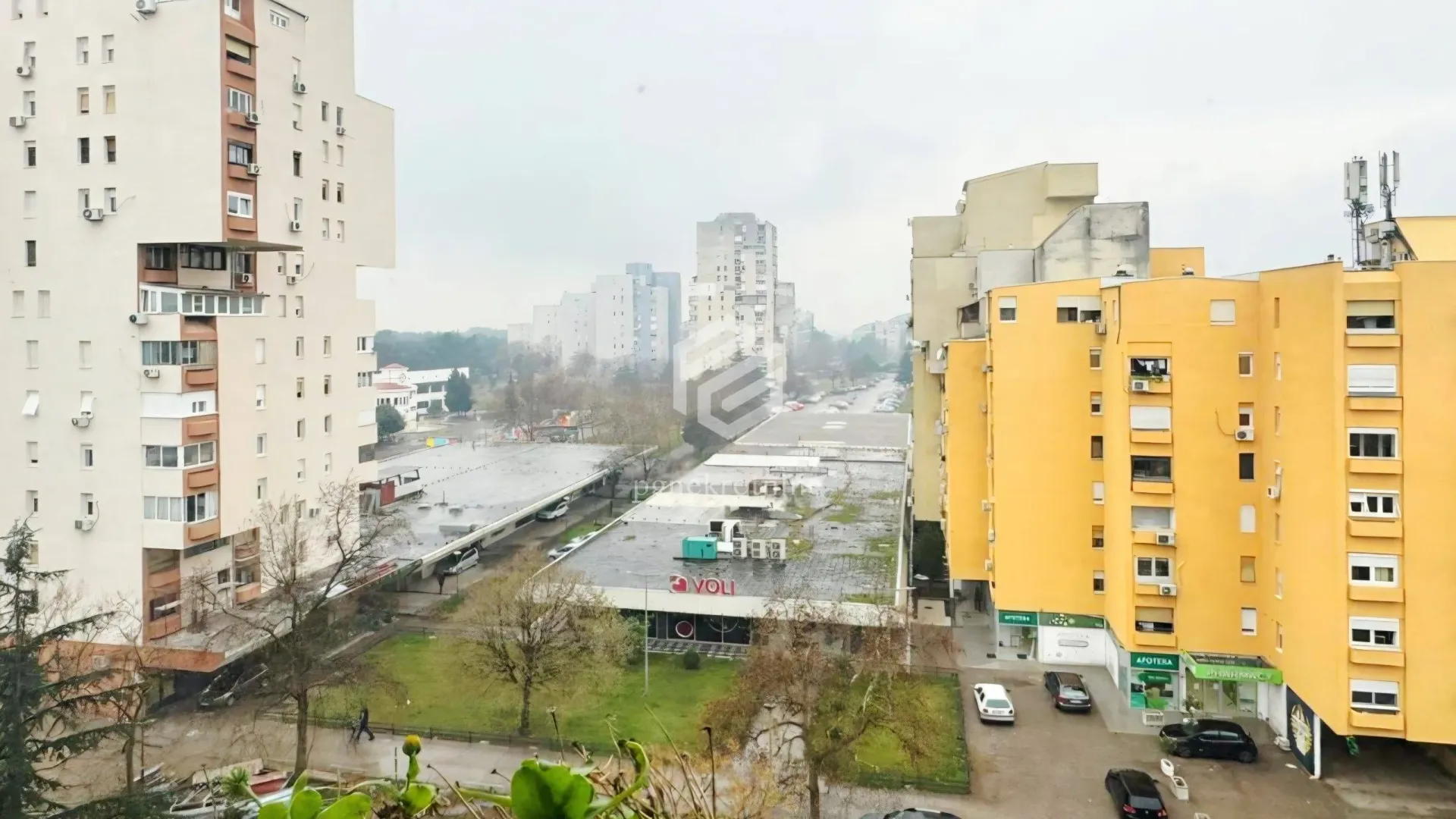Prodaja, stan, 76m², Blok 5, Podgorica