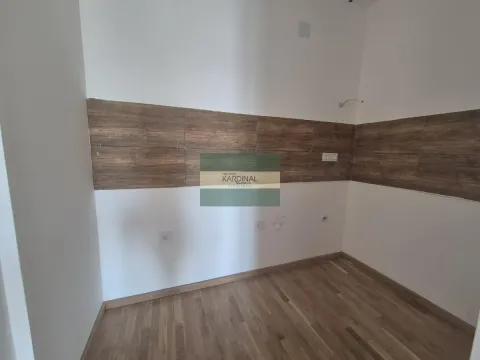 Prodaja, jednosoban stan, 53m², Centar, Jagodina - image 9