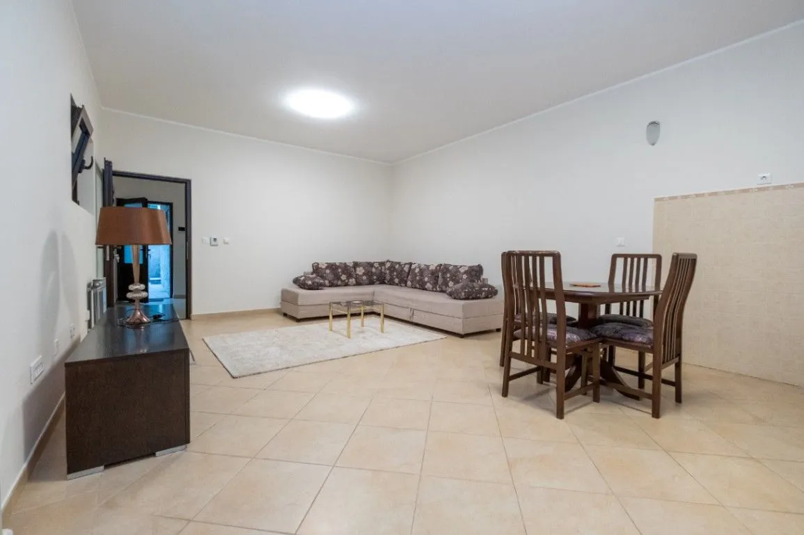 Rent, one bedroom apartment, 70m², Gorica C, Podgorica