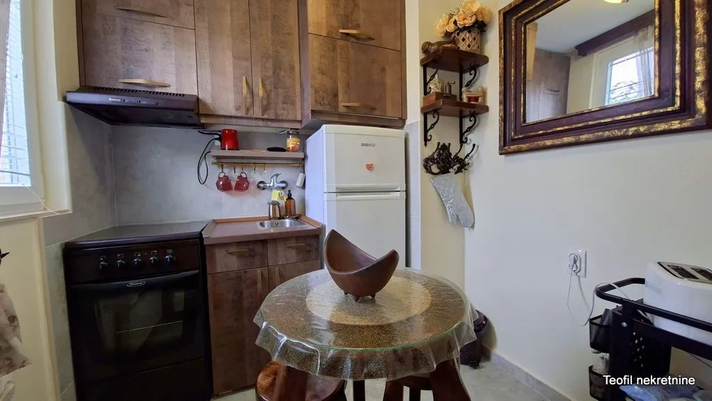Sale, two bedroom apartment, 50m², Zvezdara Sve Podlokacije, Beograd