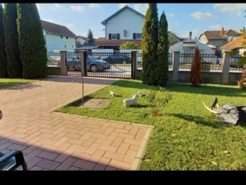 Sale, house, 200m², Adice, Novi Sad Sve Podlokacije - image 6