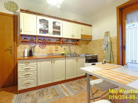 Sale, house, 265m², Mirijevo Sve Podlokacije, Beograd - image 6