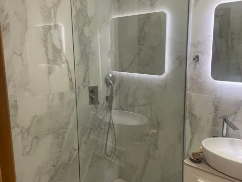 Rent, two bedroom apartment, 75m², Kod Capital Plaze, Podgorica - image 5