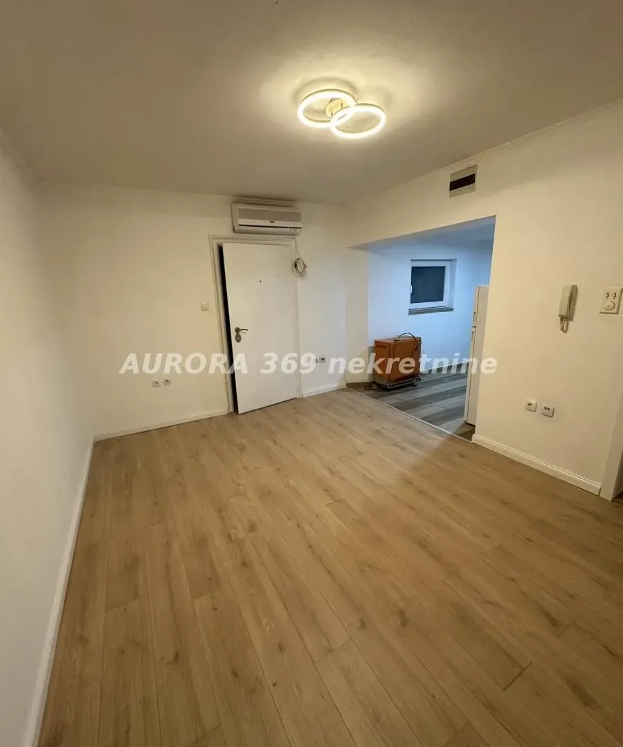 Sale, one bedroom apartment, 26m², Podbara, Novi Sad Sve Podlokacije