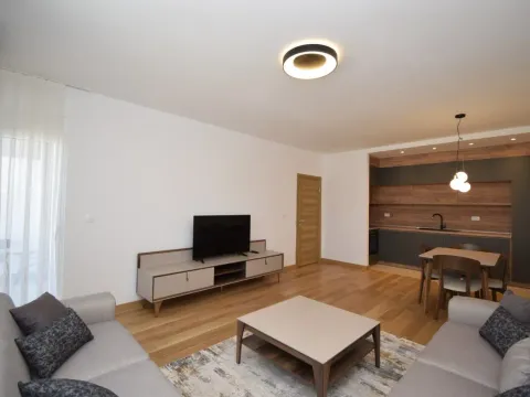 Rent, two bedroom apartment, 72m², New City, Podgorica - image 6