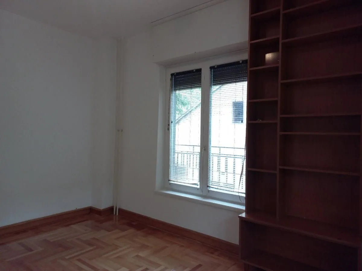 Rent, four bedroom apartment, 82m², Slavija, Vračar Sve Podlokacije