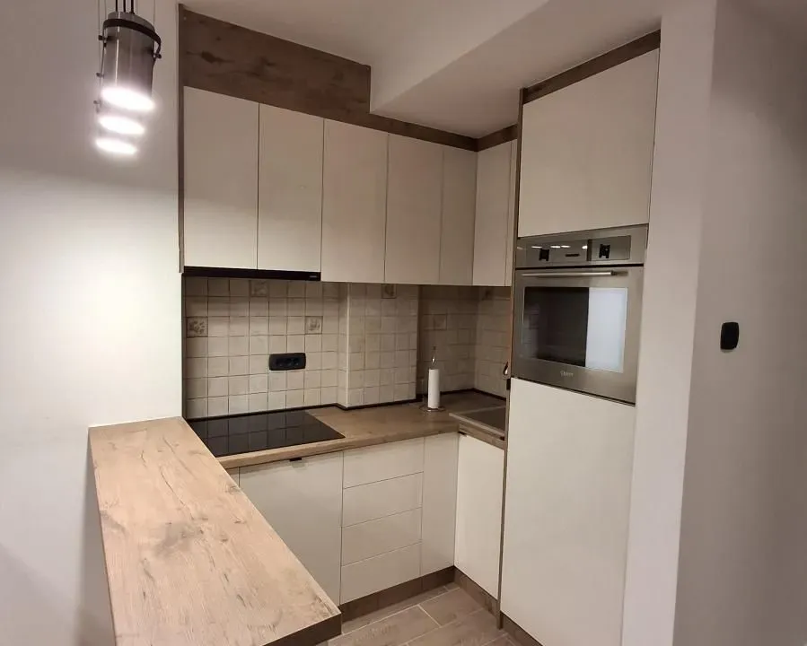 Izdavanje, dvosoban stan, 40m², Voždovac Sve Podlokacije, Beograd