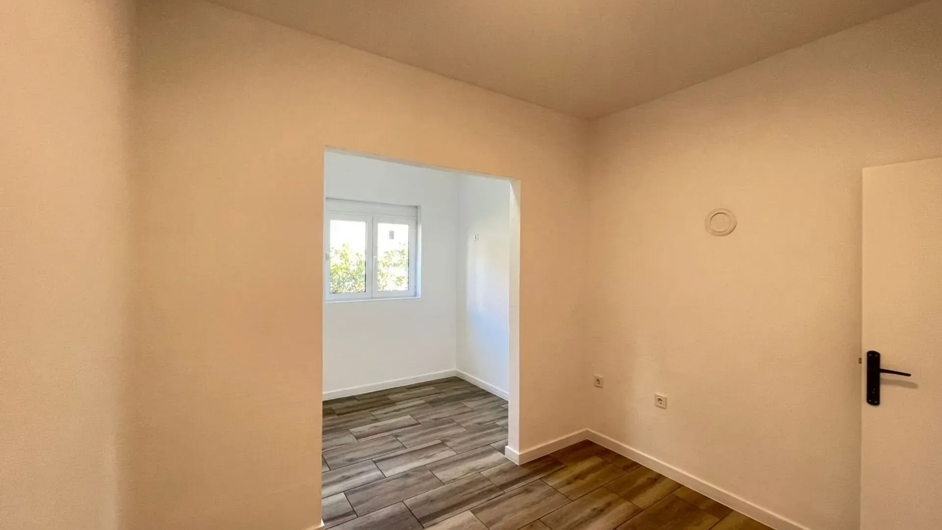 Prodaja, kuća, 118m², Dumidran, Tivat