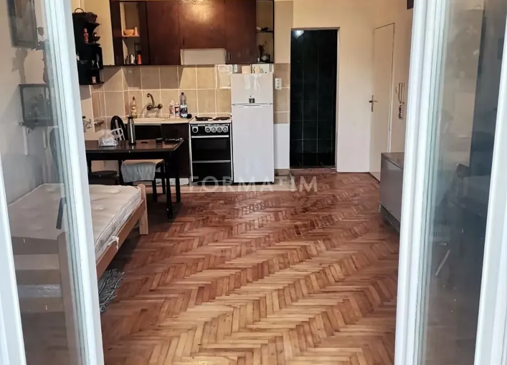 Izdavanje, stan, 31m², Rakovica, Beograd