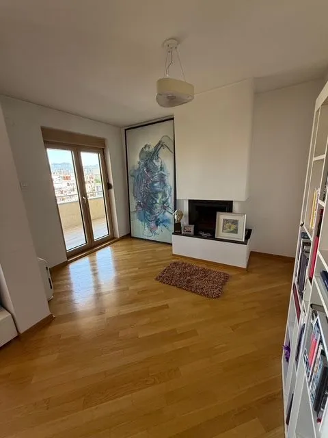 Prodaja, stan, 300m², Preko Morače, Podgorica