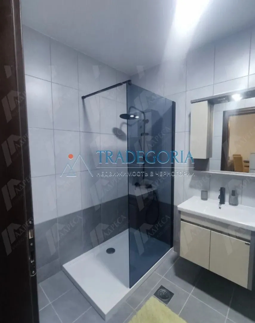 Prodaja, dvosoban stan, 85m², Petrovac, Budva