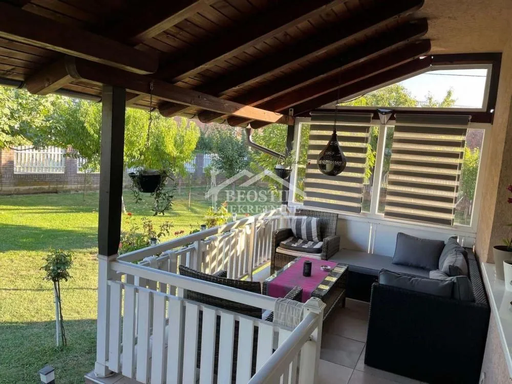 Prodaja, kuća, 418m², Carina, Smederevo
