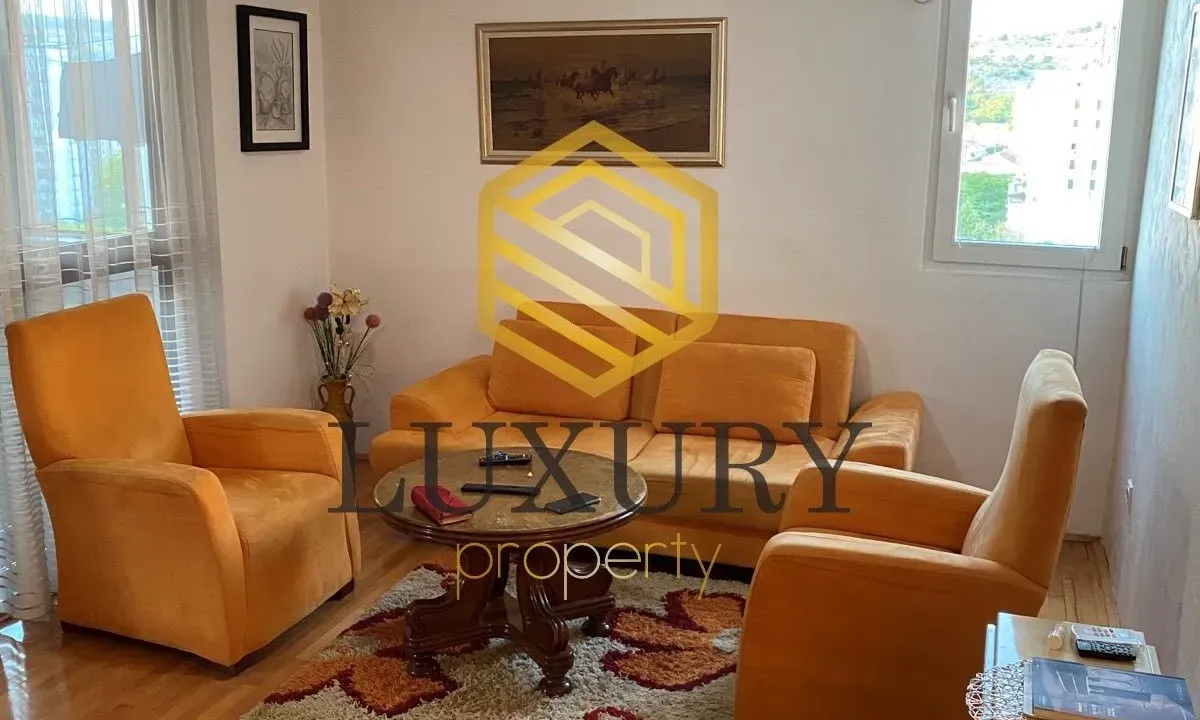 Sale, two bedroom apartment, 76m², Blok 5, Podgorica