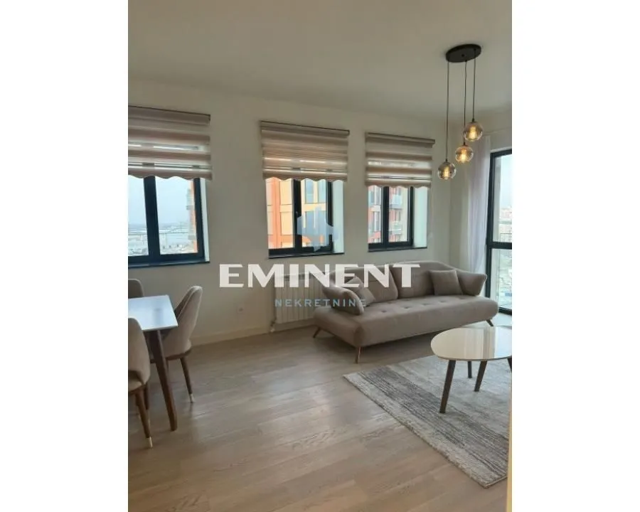 Rent, four bedroom apartment, 110m², Savski Venac, Beograd