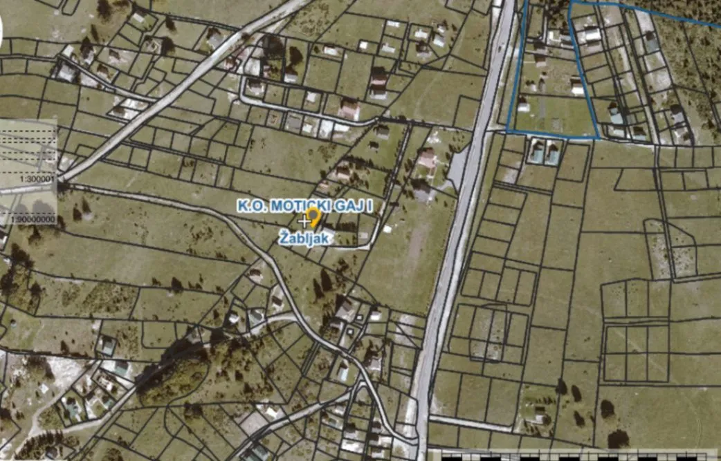 Sale, land lot, 596m², Motički gaj, Žabljak