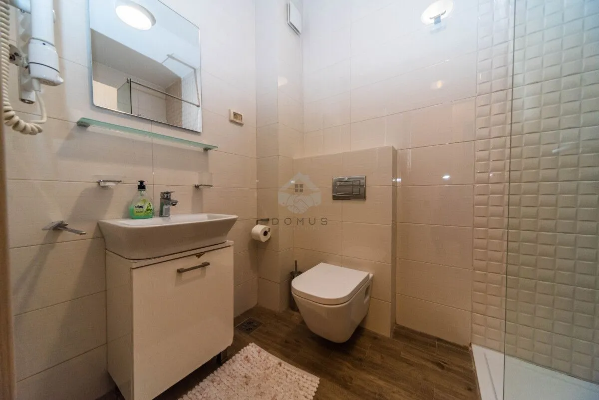 Izdavanje, jednosoban stan, 49m², City Kvart, Podgorica