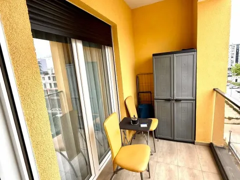 Rent, one bedroom apartment, 45m², Pobrežje, Podgorica - image 11