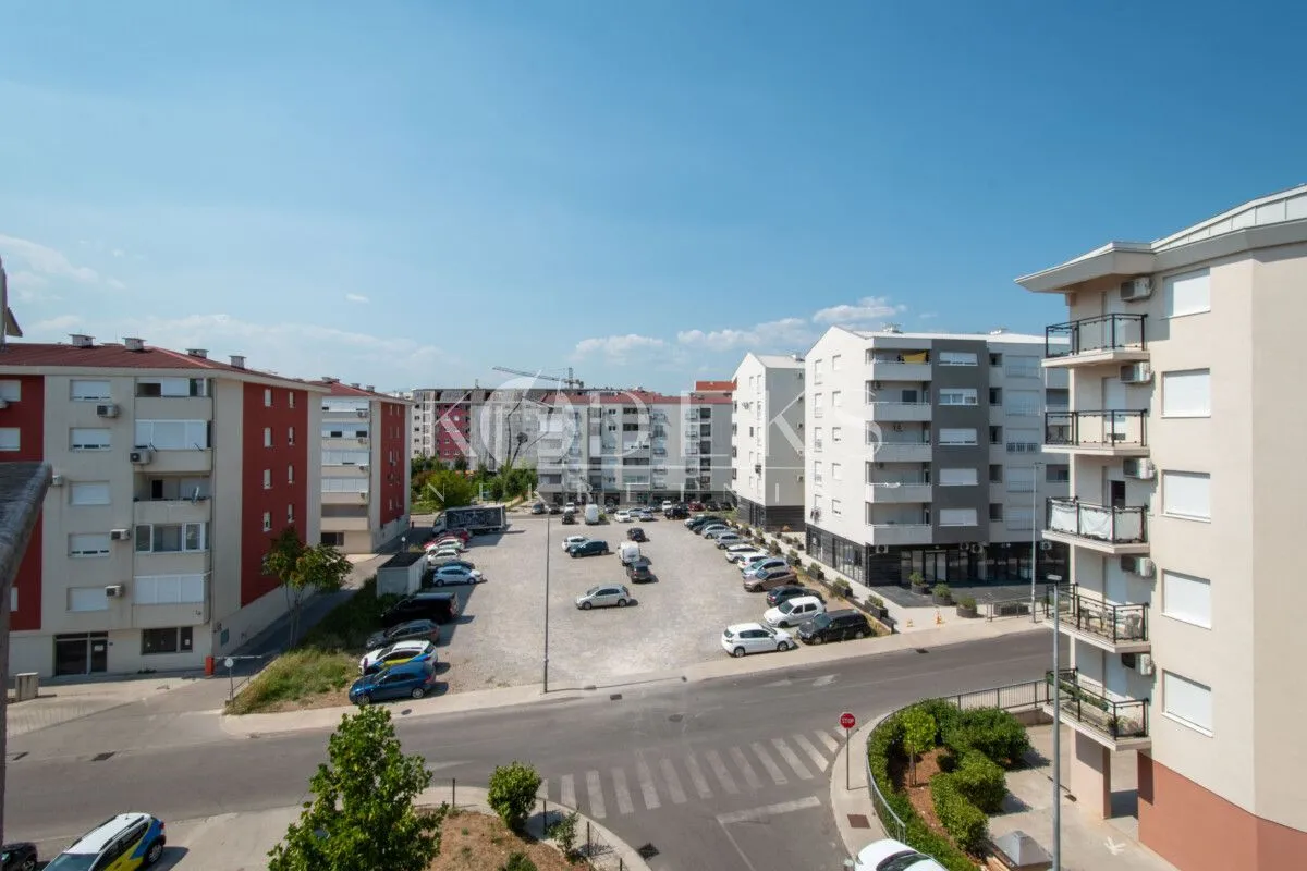Izdavanje, jednosoban stan, 46m², Ljubović, Podgorica
