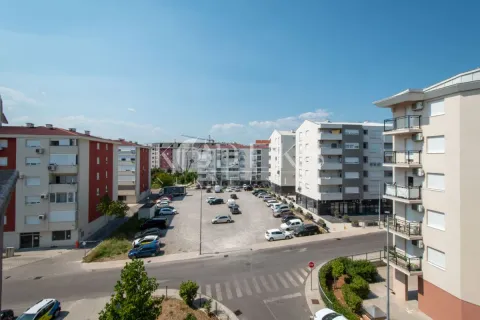 Izdavanje, jednosoban stan, 46m², Ljubović, Podgorica - image 8