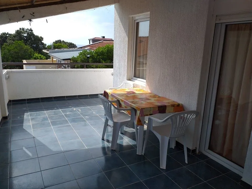 Sale, house, 240m², Utjeha, Bar