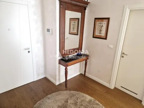 Sale, four bedroom apartment, 131m², Novi Beograd Blok 65, Novi Beograd Sve Podlokacije - image 18