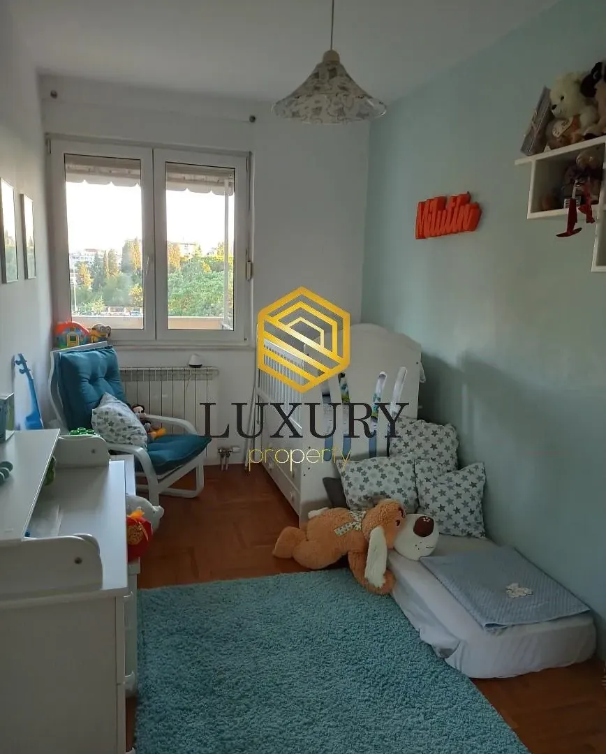 Rent, three bedroom apartment, 90m², Centar, Podgorica