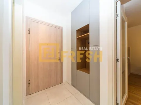Izdavanje, dvosoban stan, 70m², City Kvart, Podgorica - image 9