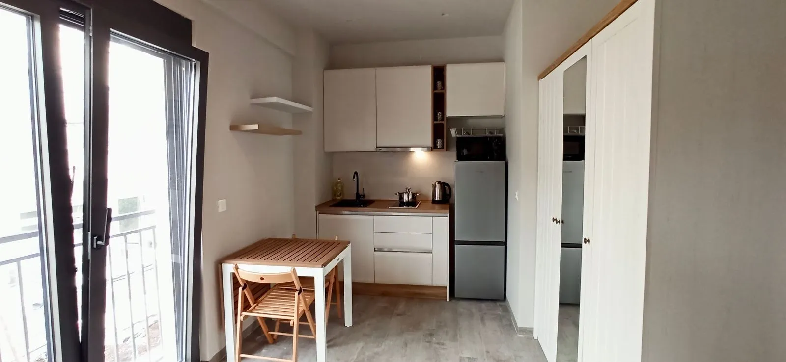 Prodaja, garsonjera, 26m², Centar, Tivat