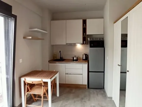 Prodaja, garsonjera, 26m², Centar, Tivat - image 2
